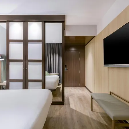 Ac Hotel Madrid Feria By Marriott Exterior photo